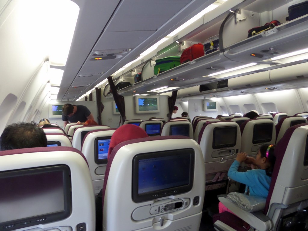Qatar Airways A330 cabin 