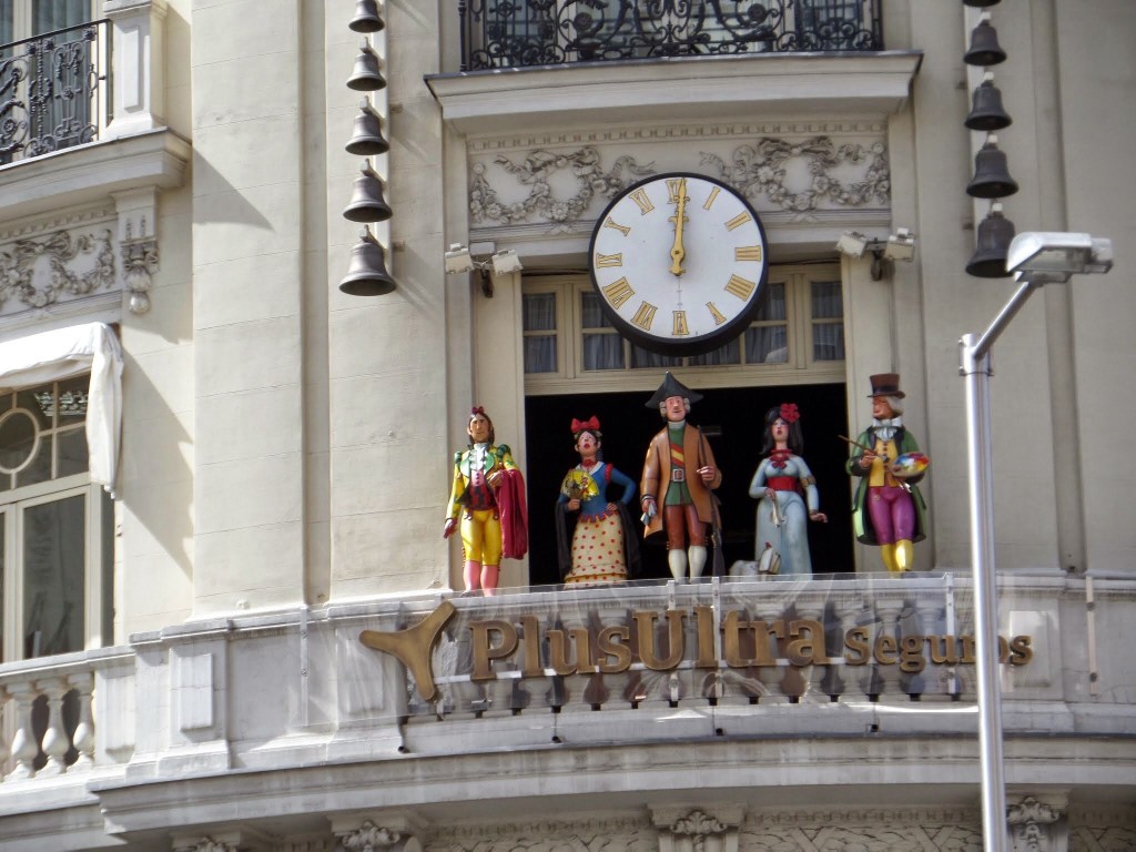 Ornamental Chimng Clock Madrid
