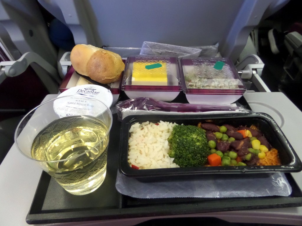 Qatar Airways meal