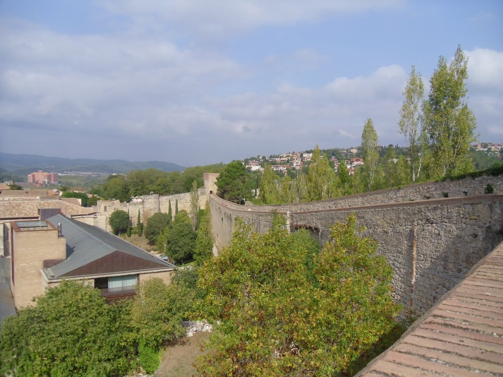 Girona city walls 