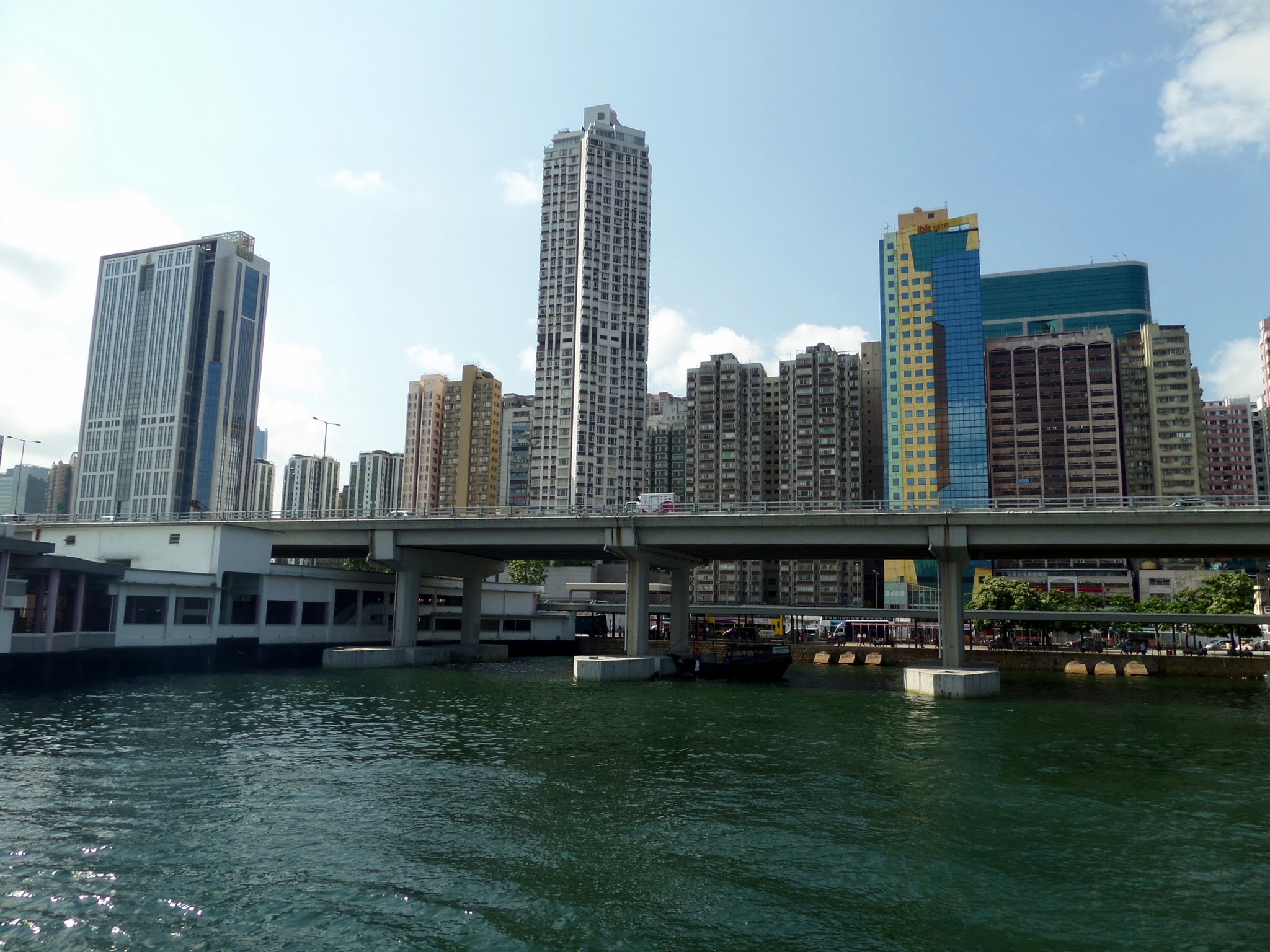 Ibis North Point Hotel, Hong Kong
