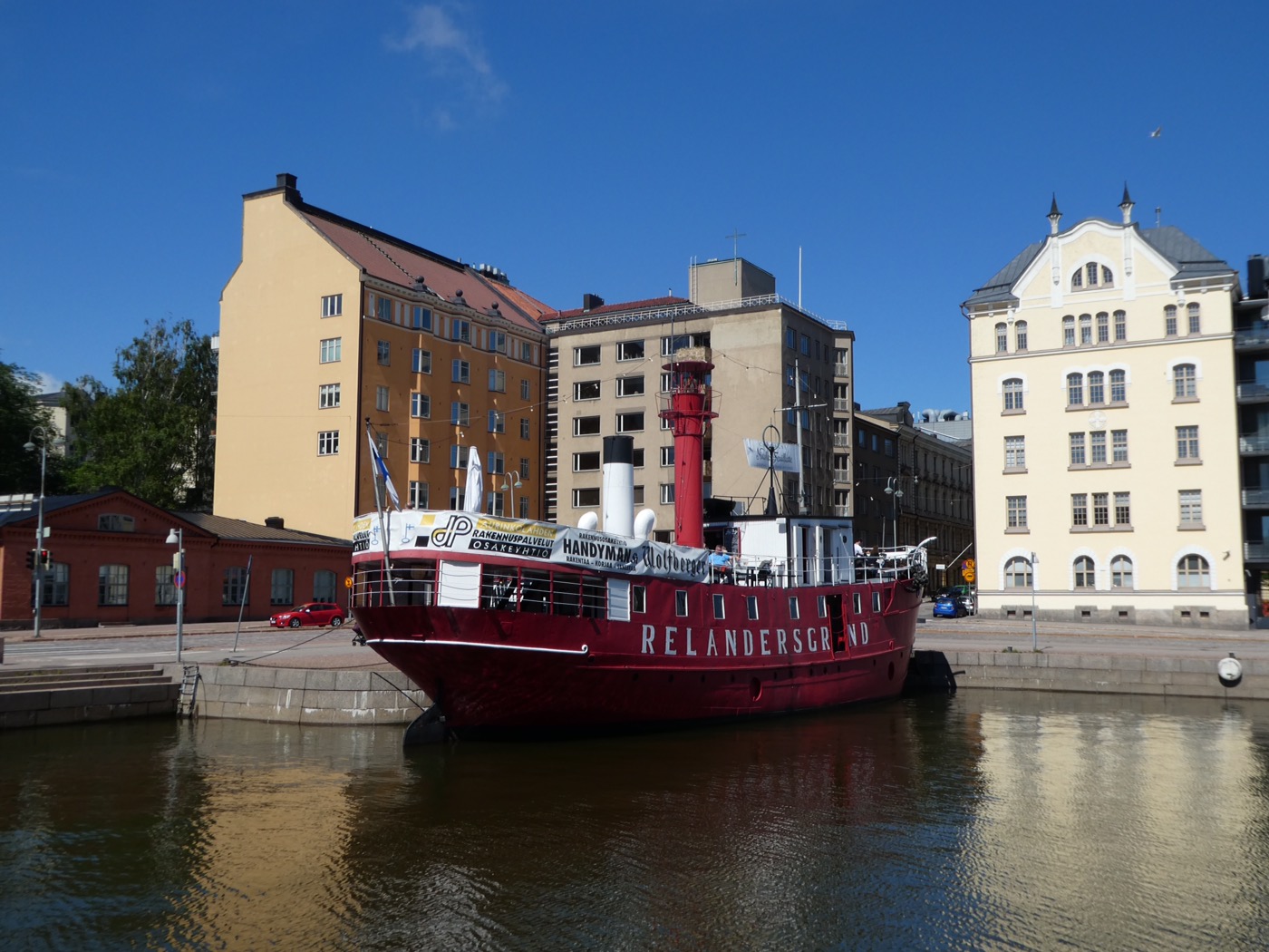 Relandersgrand cafe/ boat on the Helsinki waterfront 