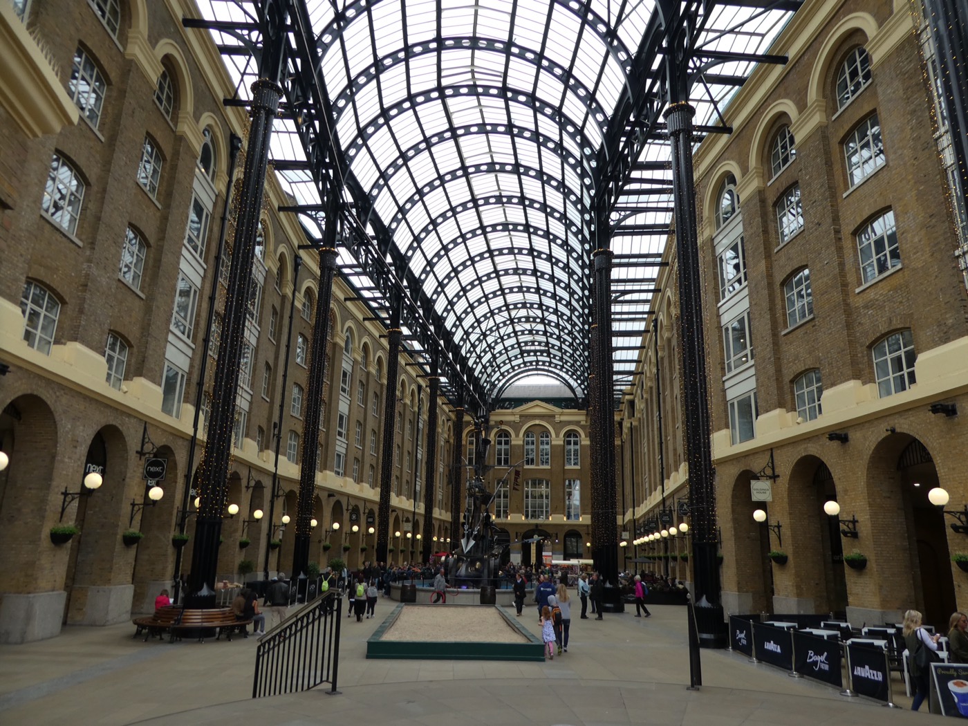 Hays Galleria, South Bank London