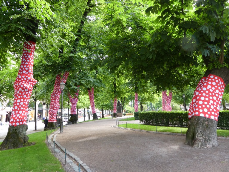Yayoi Kusama artwork, Helsinki 