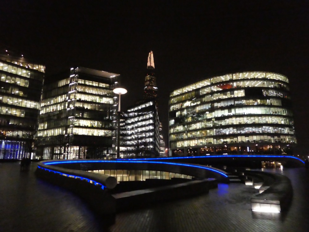 City Hall and The Scoop Amphitheatre, London 