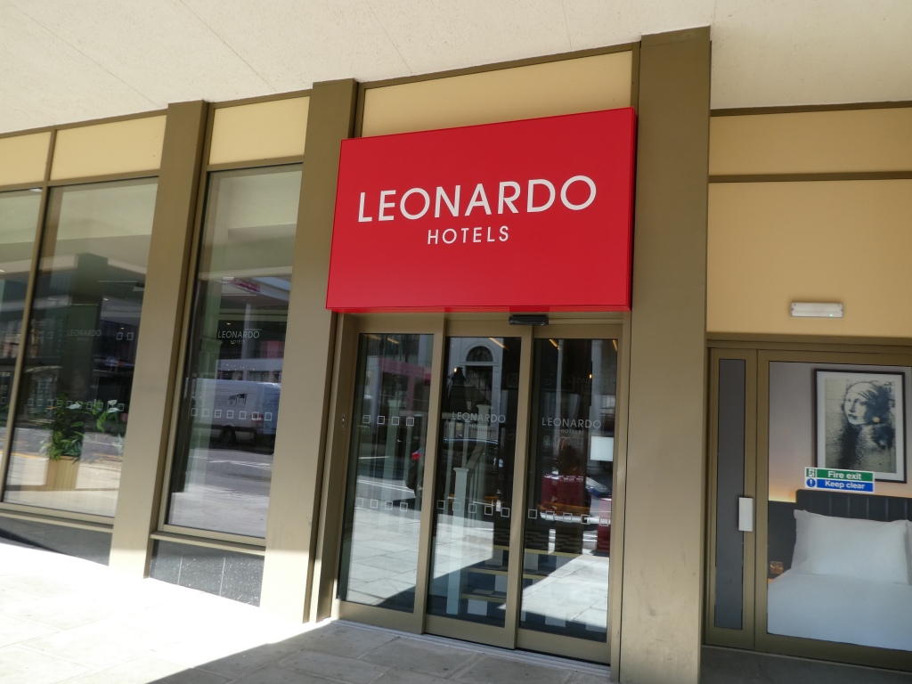 Leonardo Hotel Entrance, Chester