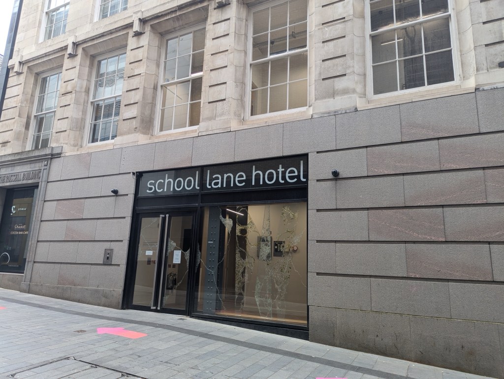 School Lane Hotel, Liverpool
